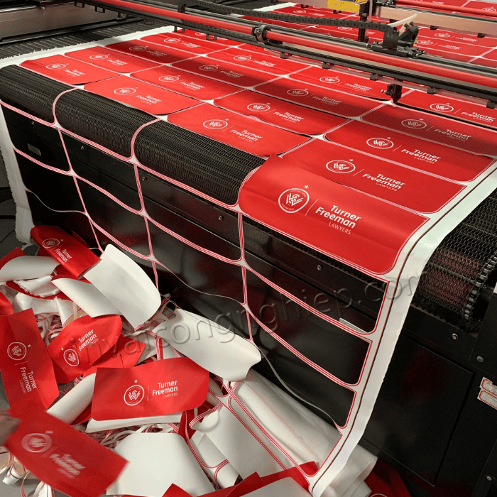 cắt laser gia công túi